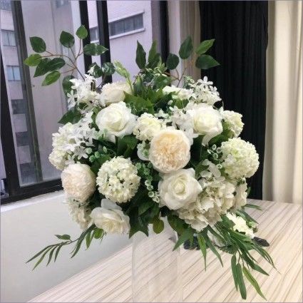 Fake Balls Wedding Artificial Flower For Sale Customized Wedding Table Centerpieces