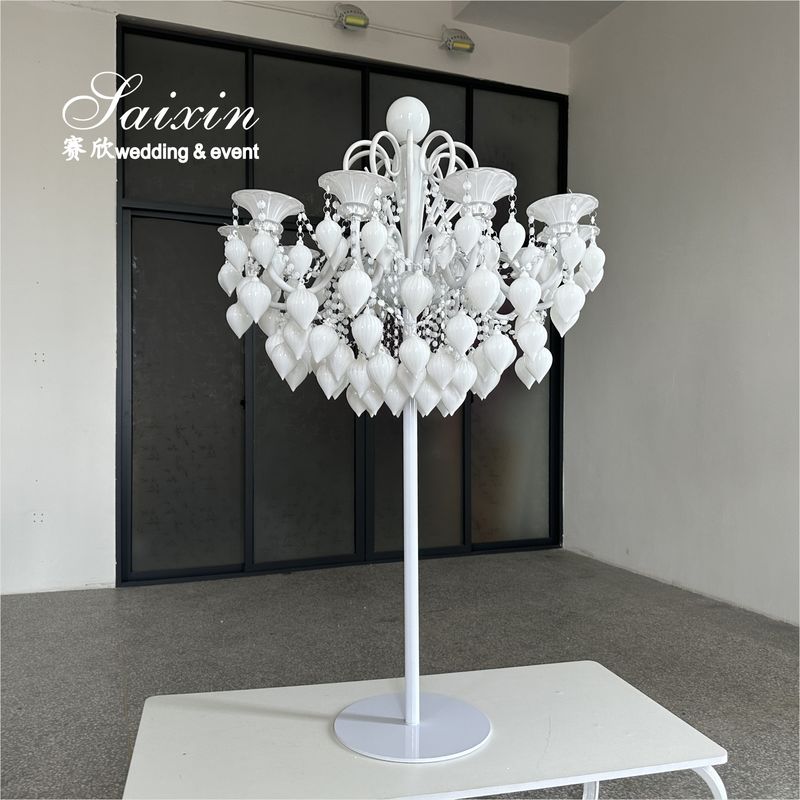 Gorgeous Wedding Decorative White Chandelier Candelabra For Centerpieces