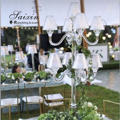 Event Decoratie 11 Arms Kristallen Kandelaar Met Glas Schaduw Voor Huwelijks Centrum